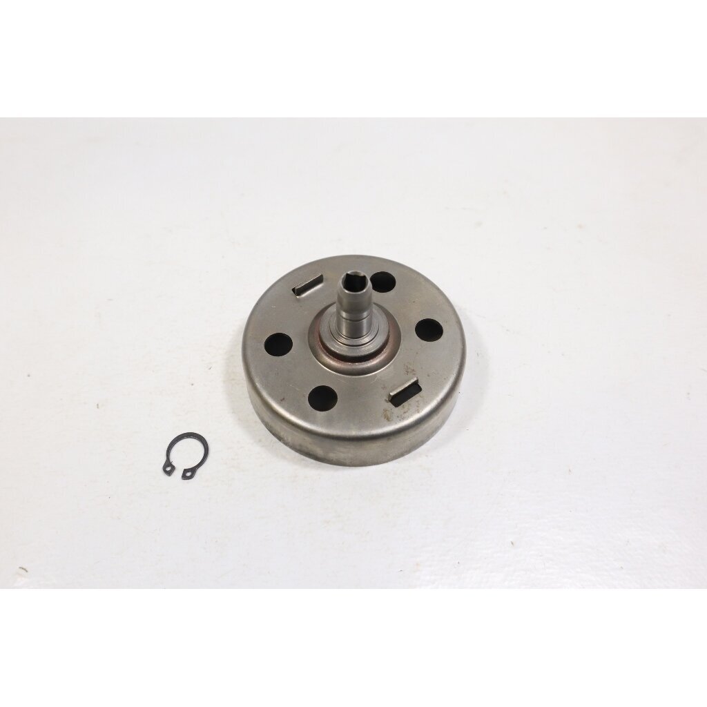 Genuine Clutch Drum Husqvarna 122 C LD LDx LK McCulloch T22 LS LCS trimmer 525593701 Genuine Clutch Drum Husqvarna 122 C LD LDx LK McCulloch T22 LS LCS trimmer 525593701