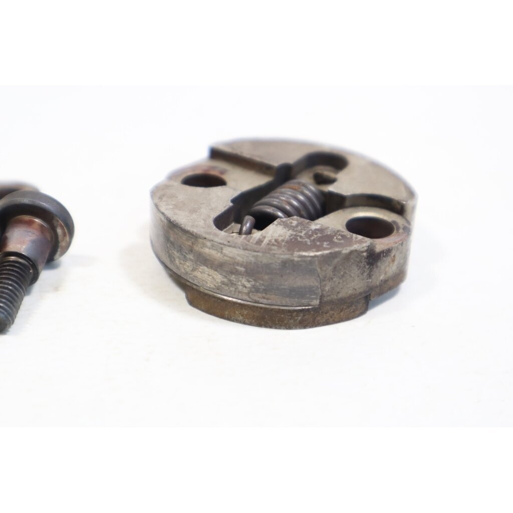 Genuine Clutch Husqvarna 323HD60 323HE3 325HD75 325HDA55 325HE3 325HE4 325HS75 325HS99 326HD60 326HD75 326HE3 326HE4 326HDA55 326HS75 326HS99 trimmer 537040101 1