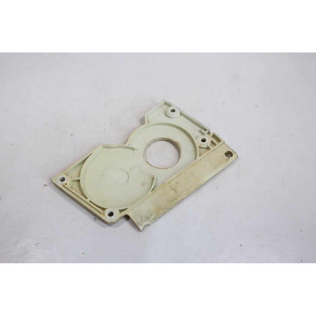 Genuine Cover Oil Pump STIHL 020AV chainsaw 1114 021 1100 6