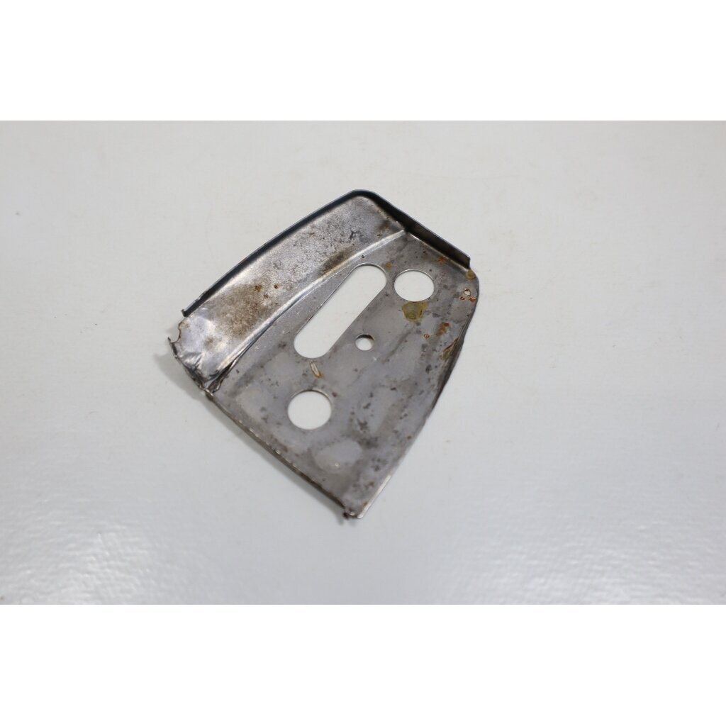 Genuine Cover Plate Husqvarna 340 345 346 350 353 357 359 Jonsered CS2141 CS2145 CS2150 CS2152 CS2153 CS2156 CS2159 chainsaw 503856601 4