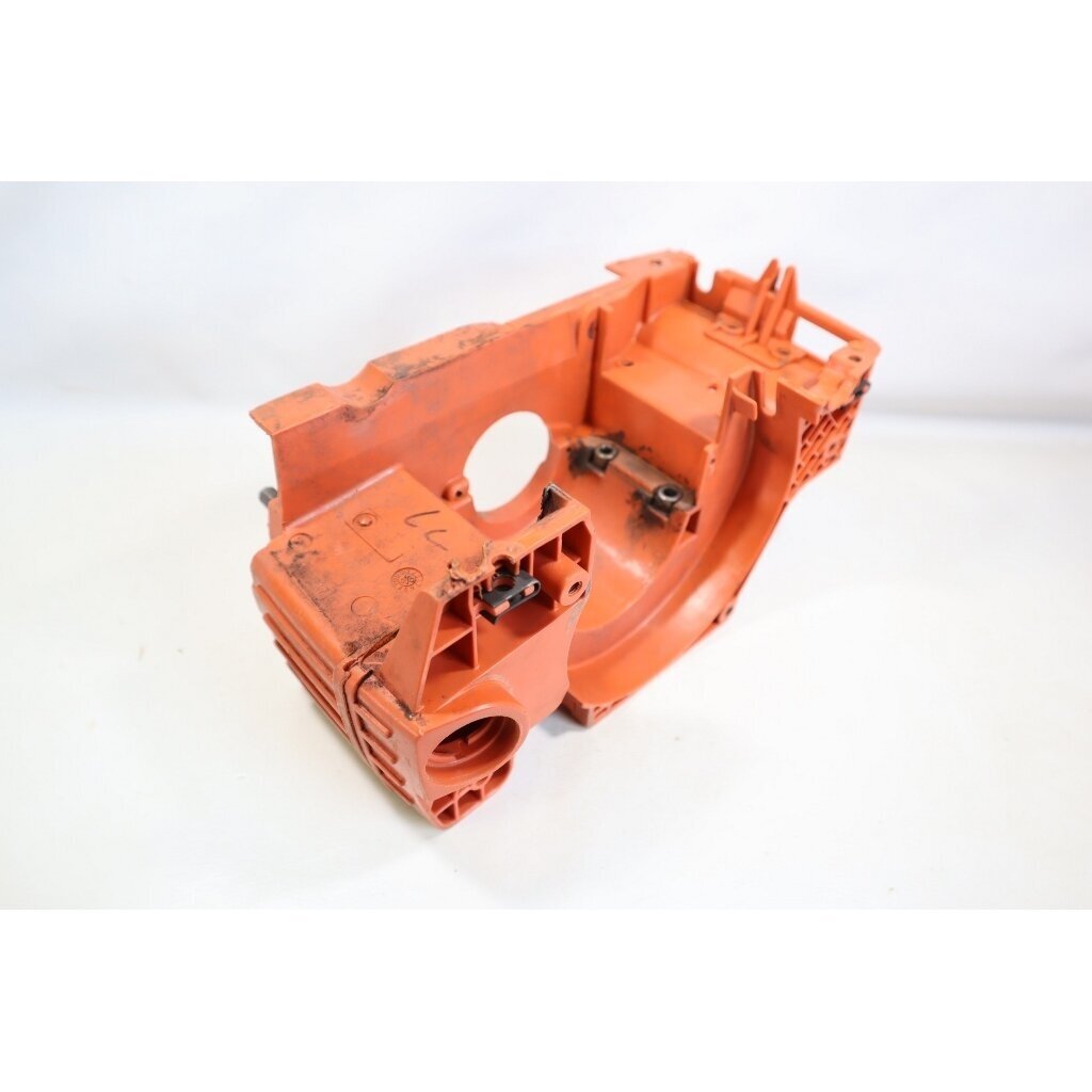 Genuine Crankcase Chassis Husqvarna 36 41 136 141 chainsaw 530069942