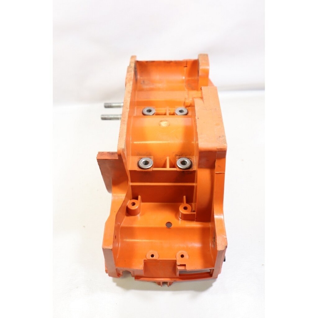Genuine Crankcase Chassis Husqvarna 36 41 136 141 chainsaw 530069942 7