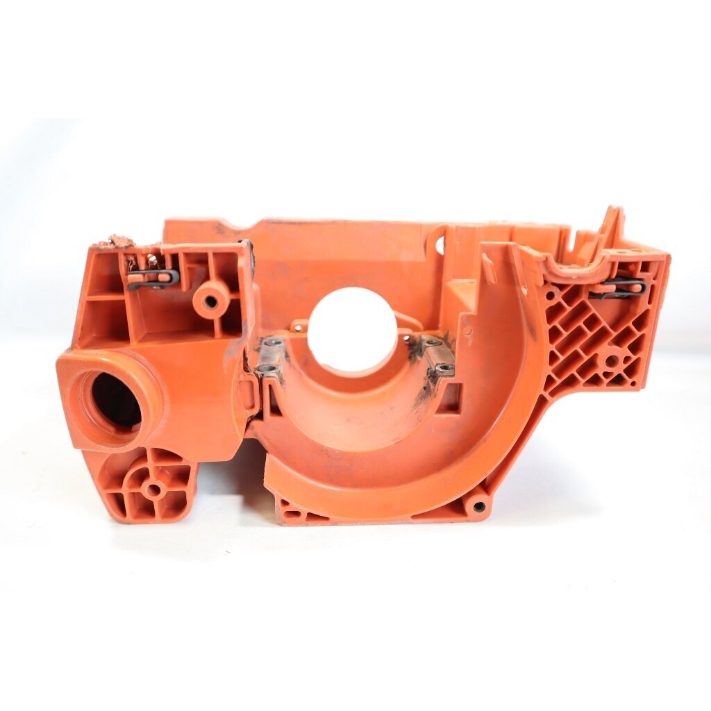 Genuine Crankcase Chassis Husqvarna 36 41 136 141 chainsaw 530069942 5