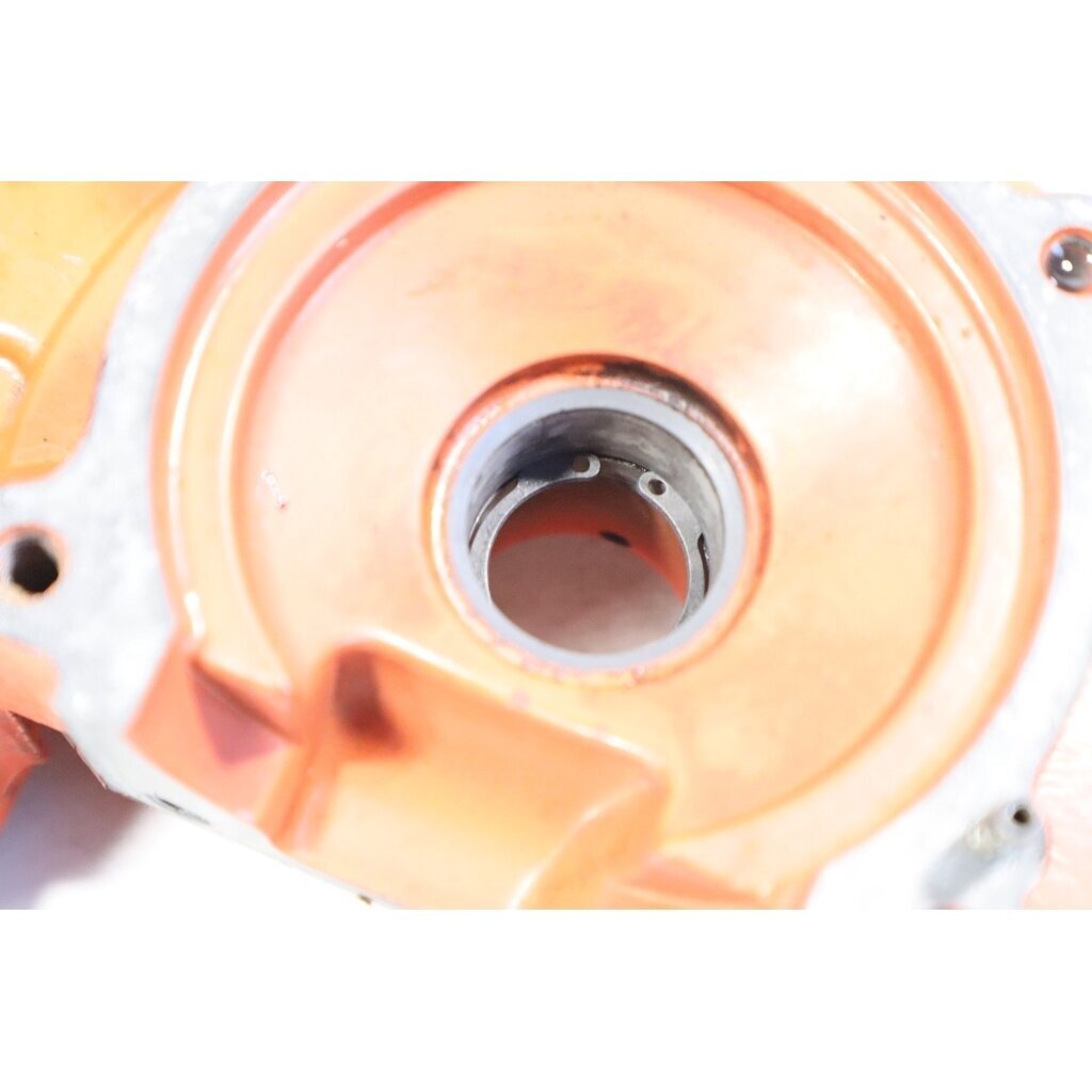 Genuine Crankcase Dolmar 100 102 chainsaw 028111030 8 Genuine Crankcase Dolmar 100 102 chainsaw 028111030 8