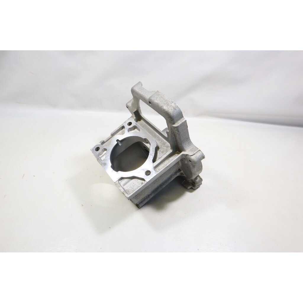Genuine Crankcase Homelite F2035 trimmer 2 Genuine Crankcase Homelite F2035 trimmer 2