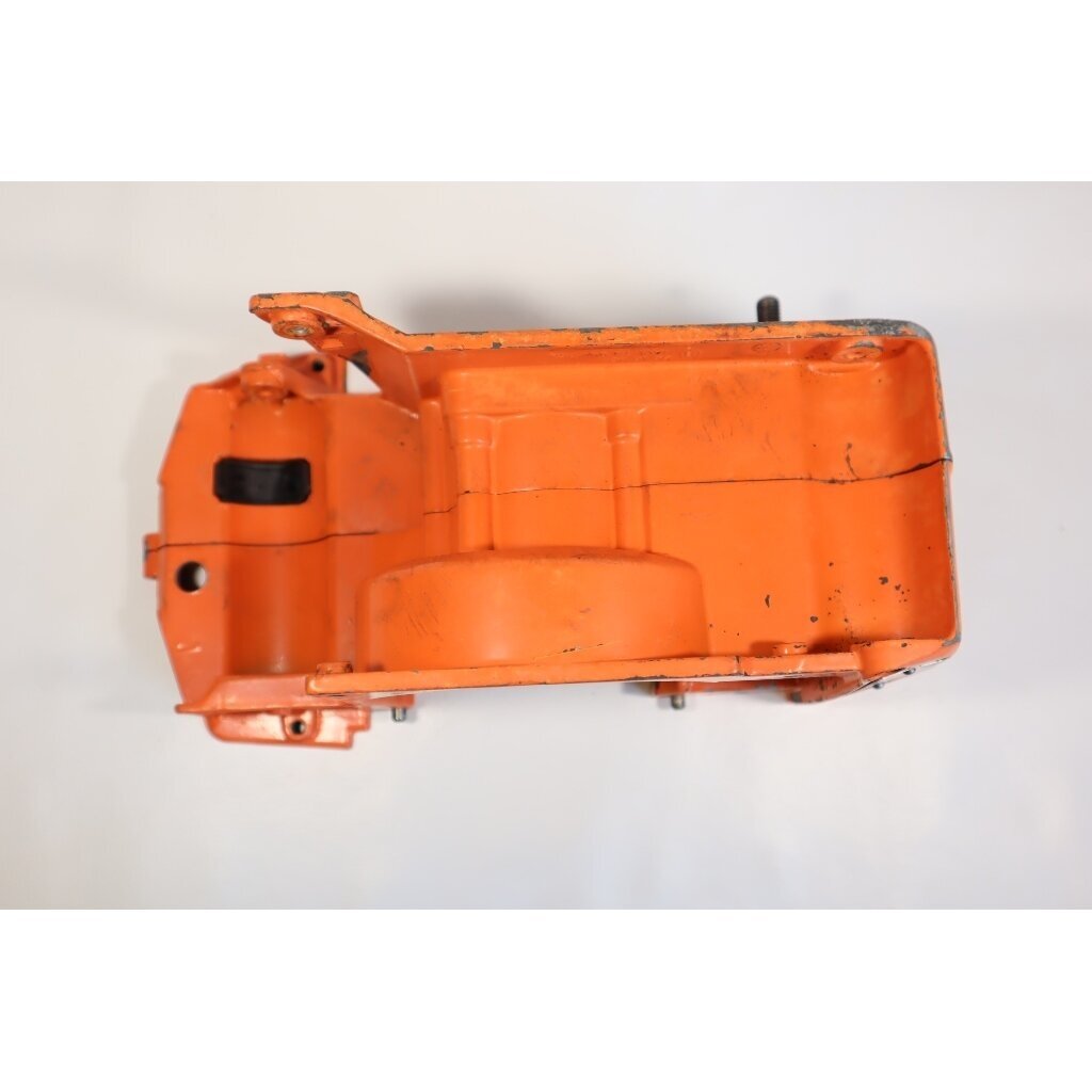 Genuine Crankcase Husqvarna 234 133 234 chainsaw 501620560 4 Genuine Crankcase Husqvarna 234 133 234 chainsaw 501620560 4