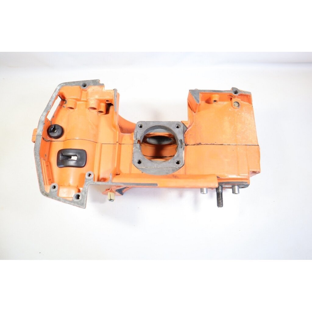 Genuine Crankcase Husqvarna 234 133 238 chainsaw 501620560 5 Genuine Crankcase Husqvarna 234 133 238 chainsaw 501620560 5