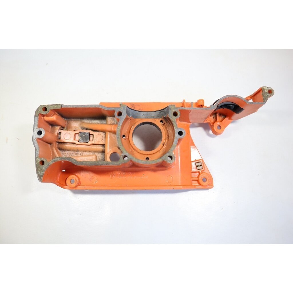 Genuine Crankcase Husqvarna 234 133 238 chainsaw 501620560 6 Genuine Crankcase Husqvarna 234 133 238 chainsaw 501620560 6