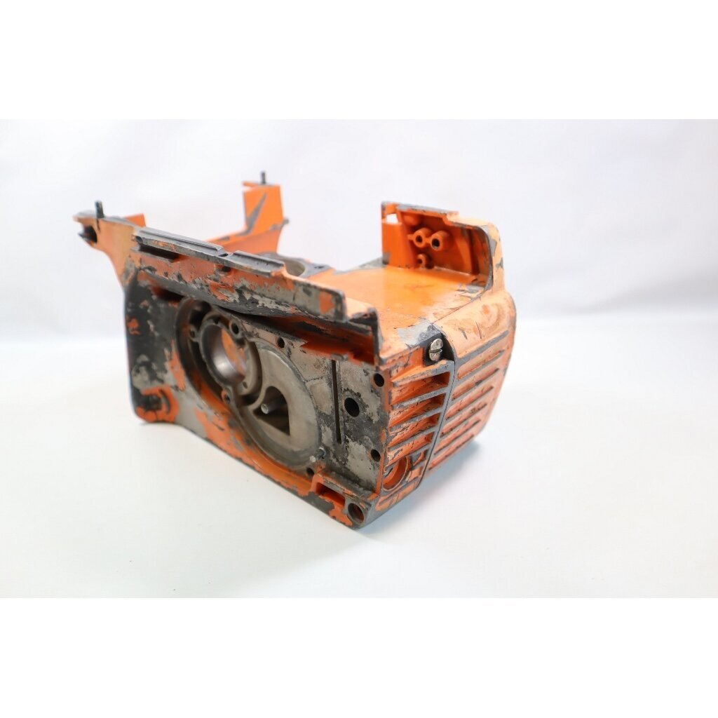 Genuine Crankcase Husqvarna 240S 240SE 240SG chainsaw 501497302 3 Genuine Crankcase Husqvarna 240S 240SE 240SG chainsaw 501497302 3