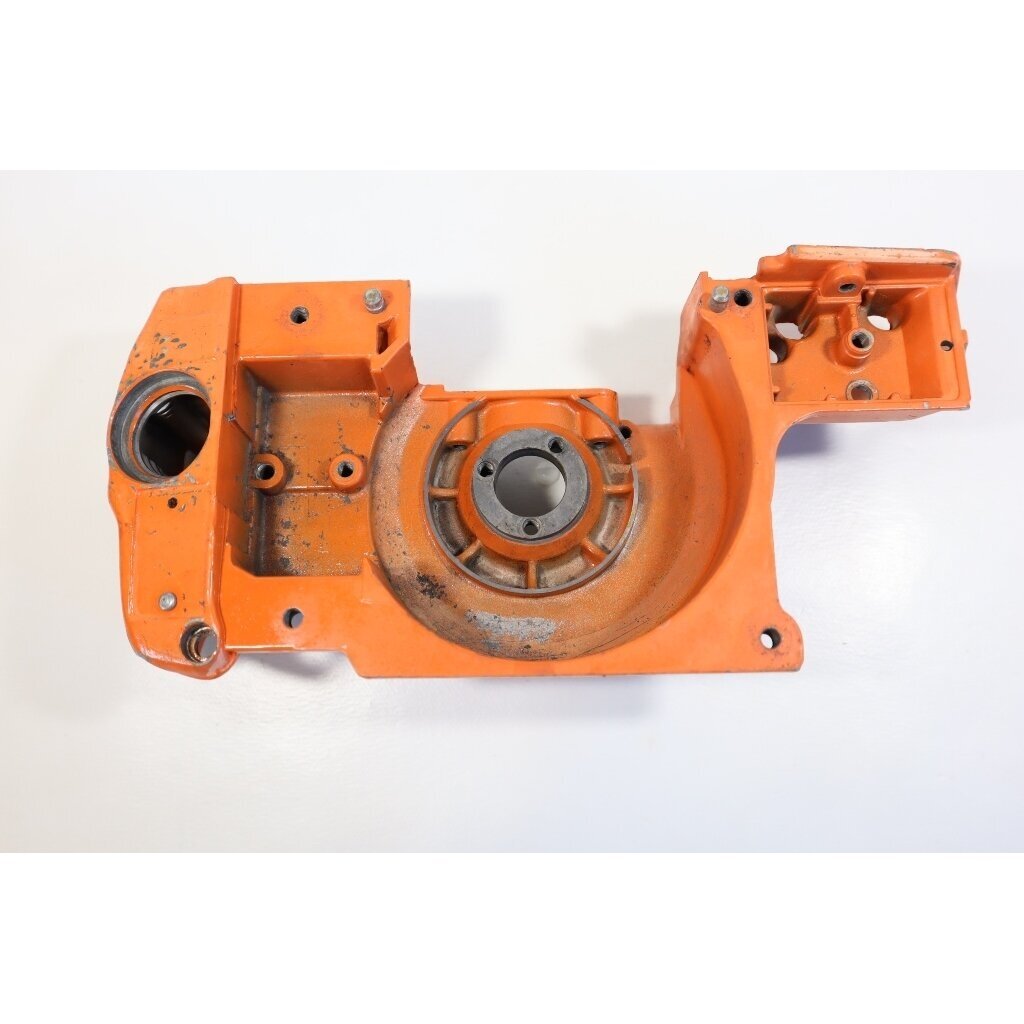 Genuine Crankcase Husqvarna 242 246 42 238 chainsaw 501620502 8 Genuine Crankcase Husqvarna 242 246 42 238 chainsaw 501620502 8