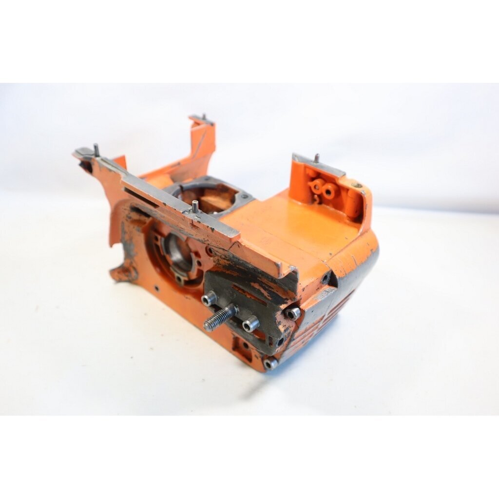 Genuine Crankcase Husqvarna 444 chainsaw 501661060 3
