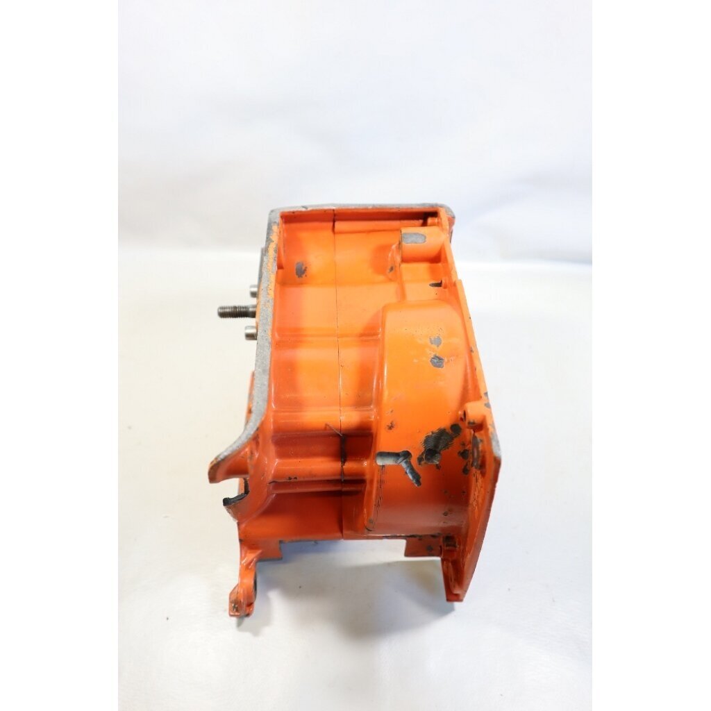 Genuine Crankcase Husqvarna 444 chainsaw 501661060 4 Genuine Crankcase Husqvarna 444 chainsaw 501661060 4
