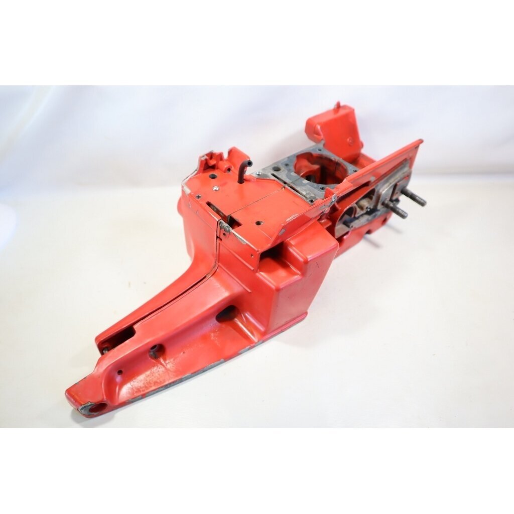 Genuine Crankcase Jobu 949 chainsaw 1