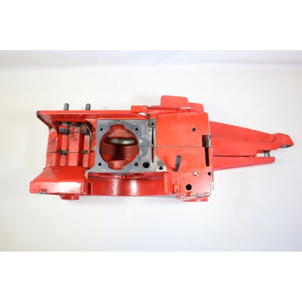 Genuine Crankcase Jobu 949 chainsaw 3 Genuine Crankcase Jobu 949 chainsaw 3