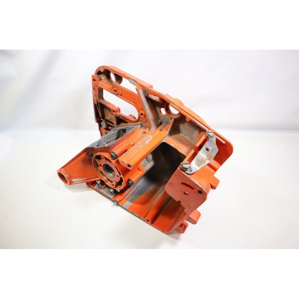 Genuine Crankcase Jobu LF50 LF50B chainsaw 1