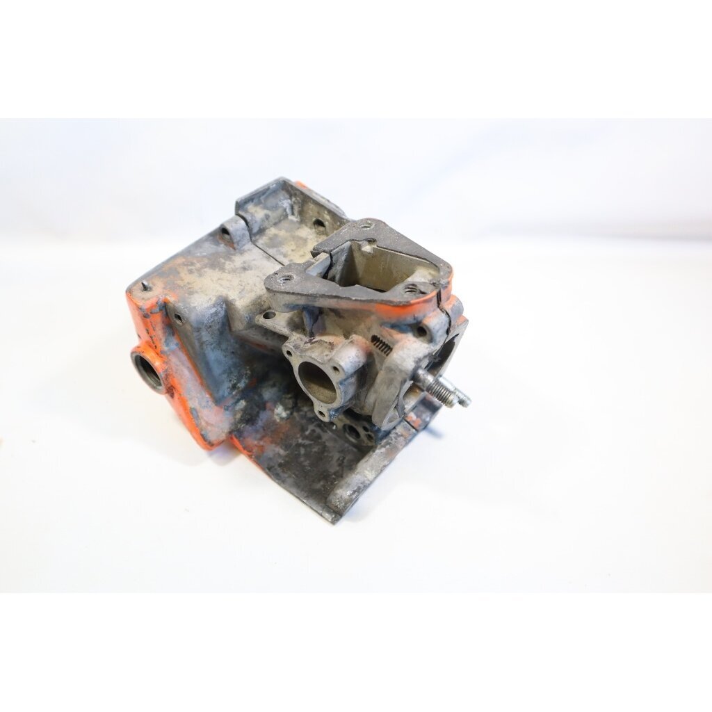 Genuine Crankcase Jobu SL35B chainsaw 1 Genuine Crankcase Jobu SL35B chainsaw 1
