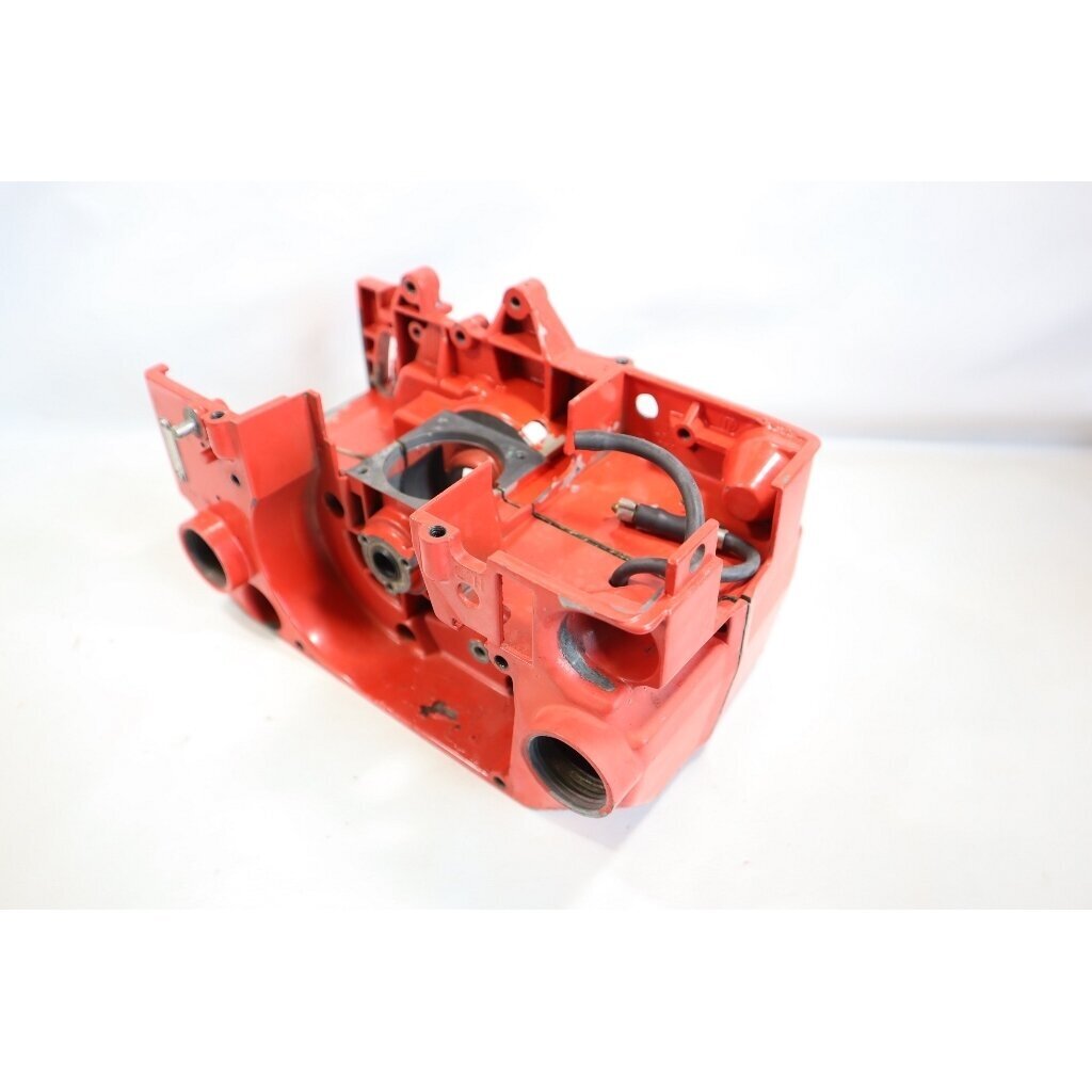 Genuine Crankcase Jonsered 410 chainsaw 4440032 1 Genuine Crankcase Jonsered 410 chainsaw 4440032 1