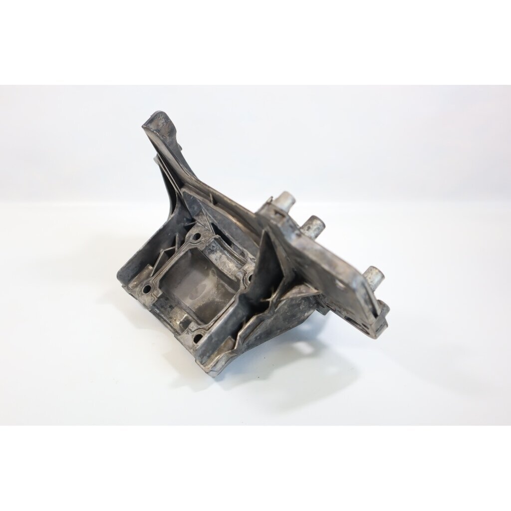 Genuine Crankcase Jonsered GT2126 Husqvarna 125 brushcutter 545054601 3 Genuine Crankcase Jonsered GT2126 Husqvarna 125 brushcutter 545054601 3
