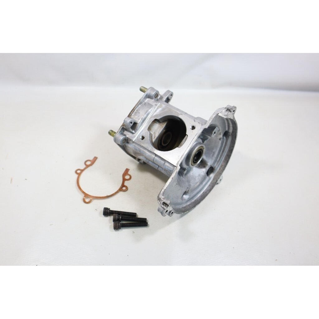 Genuine Crankcase Jonsered HT2122 HT2126 HT2130 HT22 HT24 hedge trimmer 501364406 Genuine Crankcase Jonsered HT2122 HT2126 HT2130 HT22 HT24 hedge trimmer 501364406