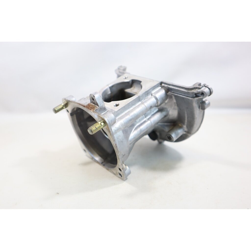 Genuine Crankcase Jonsered HT2122 HT2126 HT2130 HT22 HT24 hedge trimmer 501364406 3 Genuine Crankcase Jonsered HT2122 HT2126 HT2130 HT22 HT24 hedge trimmer 501364406 3