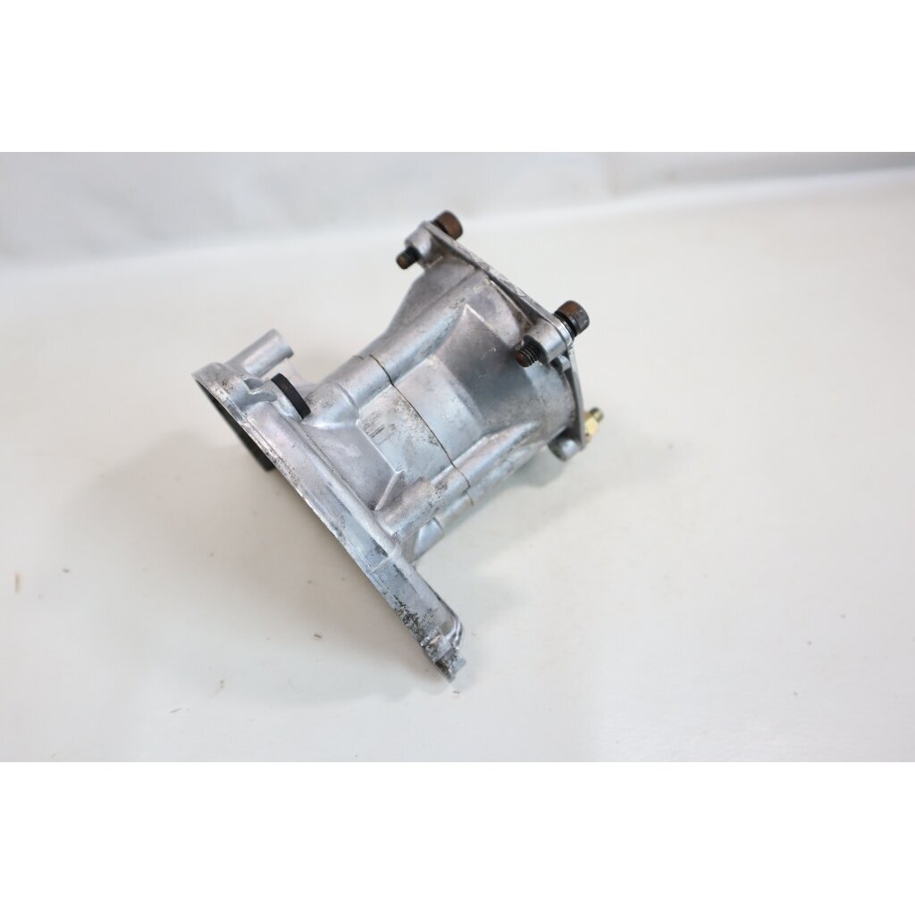 Genuine Crankcase Jonsered HT2122 HT2126 HT2130 HT22 HT24 hedge trimmer 501364406 6 Genuine Crankcase Jonsered HT2122 HT2126 HT2130 HT22 HT24 hedge trimmer 501364406 6
