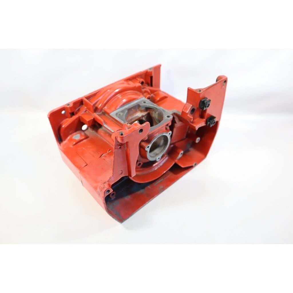 Genuine Crankcase Jonsered RS45 RS40 RS51 RS52 brushcutter 502088103 2 Genuine Crankcase Jonsered RS45 RS40 RS51 RS52 brushcutter 502088103 2