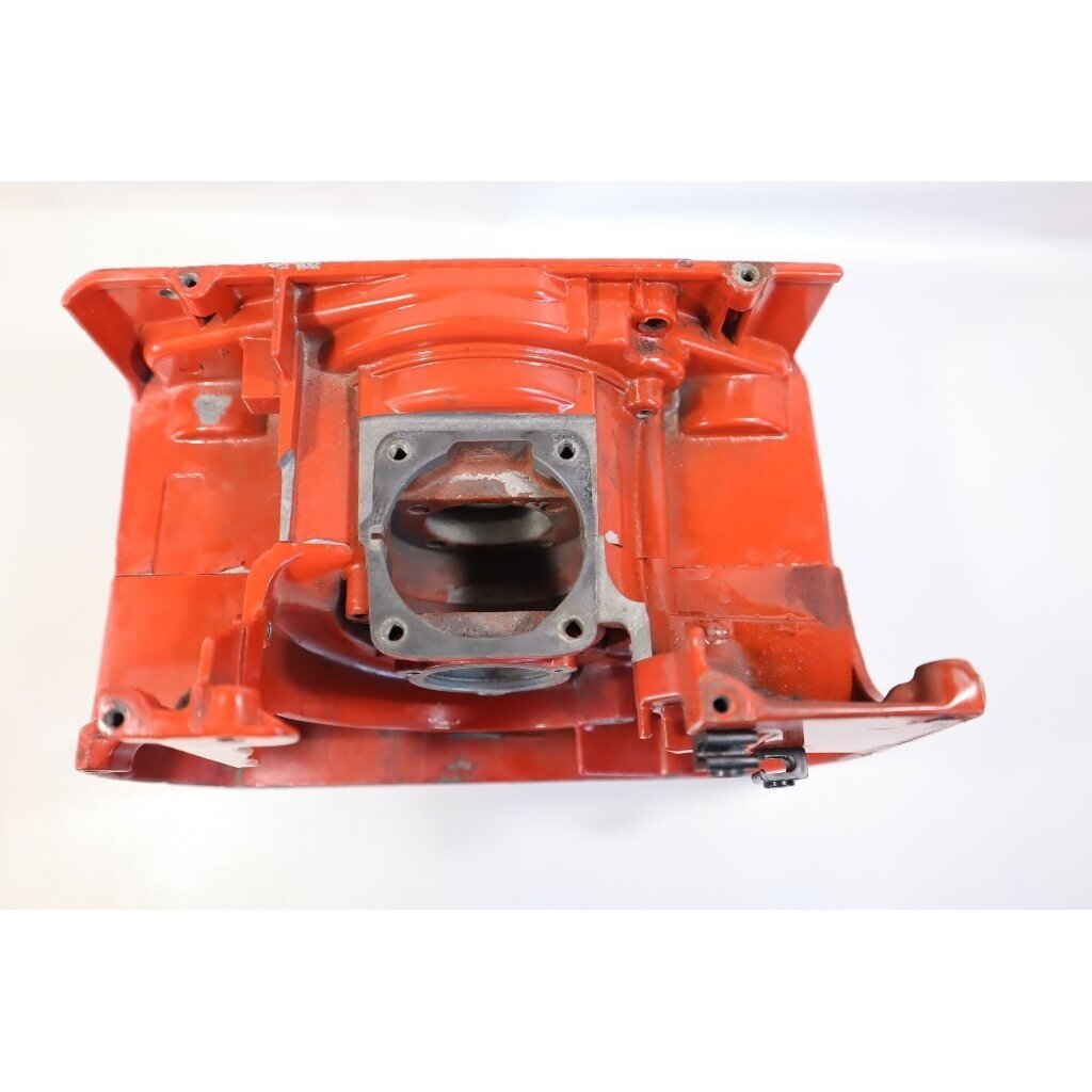 Genuine Crankcase Jonsered RS45 RS40 RS51 RS52 brushcutter 502088103 4 Genuine Crankcase Jonsered RS45 RS40 RS51 RS52 brushcutter 502088103 4
