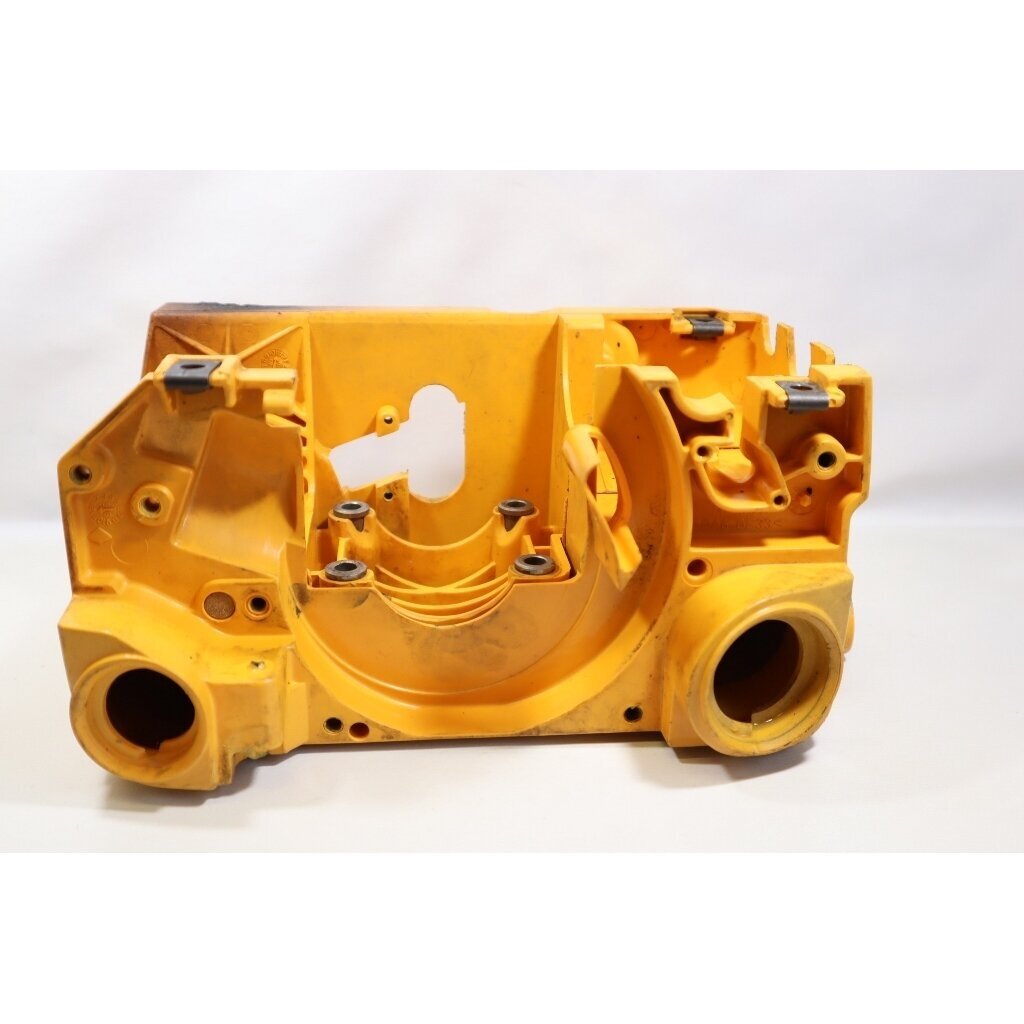 Genuine Crankcase McCULLOCH 436 441 442 Partner 351 352 370 371 390 391 401 420 chainsaw 530056596 5 Genuine Crankcase McCULLOCH 436 441 442 Partner 351 352 370 371 390 391 401 420 chainsaw 530056596 5