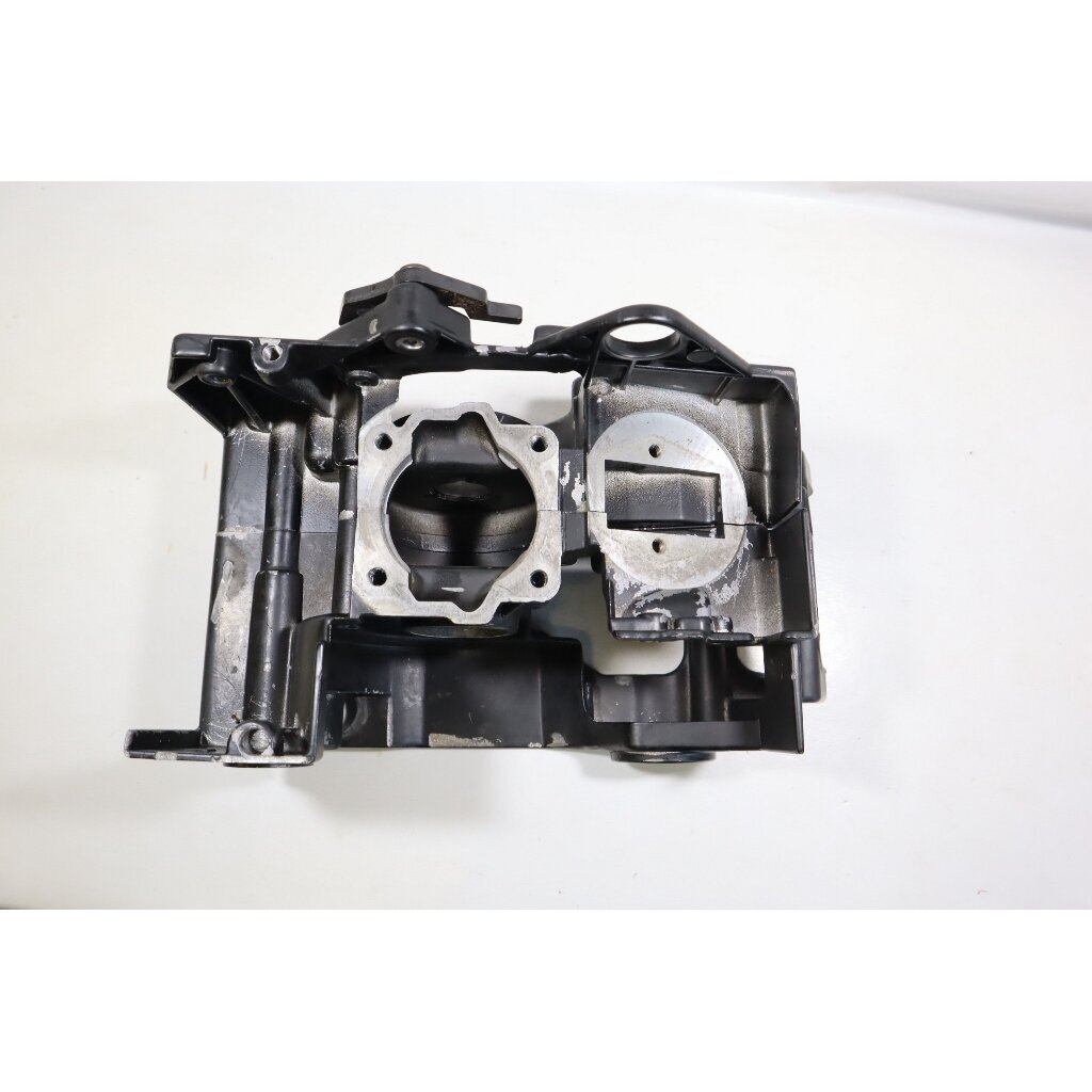 Genuine Crankcase McCulloch California chainsaw 240071 4 Genuine Crankcase McCulloch California chainsaw 240071 4