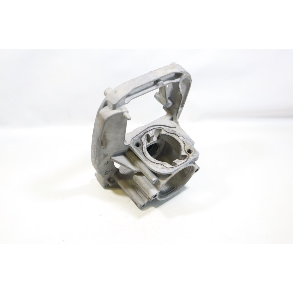Genuine Crankcase McCULLOCH GBV325 blower 587701101 Genuine Crankcase McCULLOCH GBV325 blower 587701101