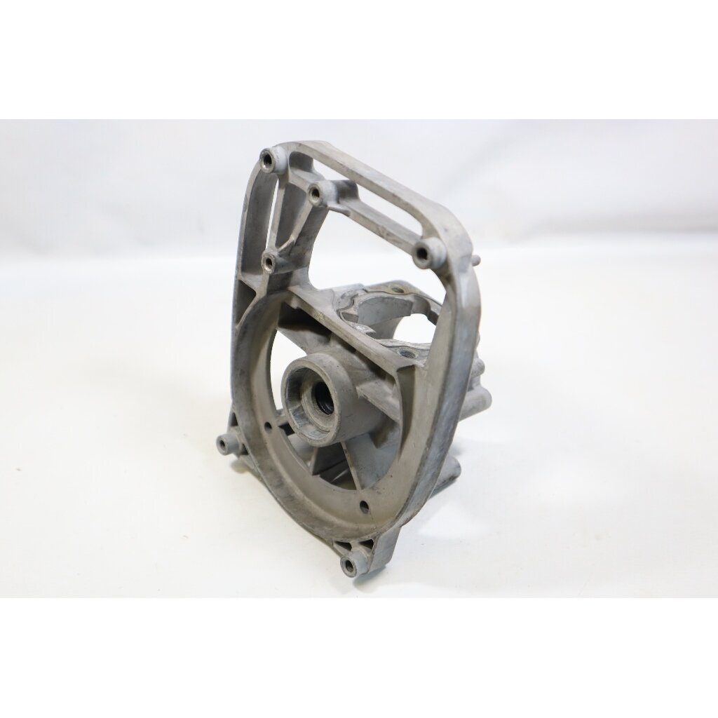 Genuine Crankcase McCULLOCH GBV325 blower 587701101 3