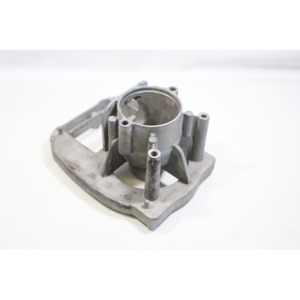 Genuine Crankcase McCULLOCH GBV325 blower 587701101 4
