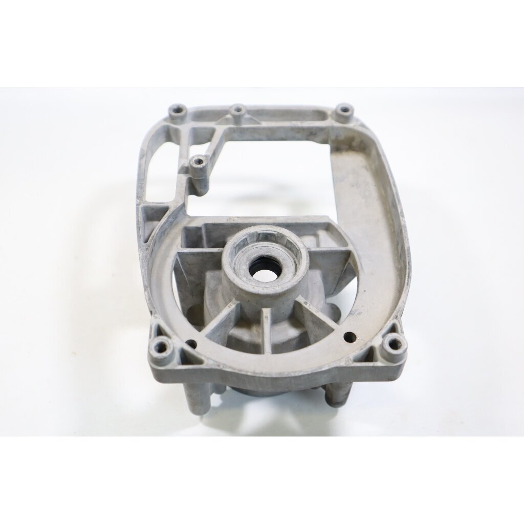 Genuine Crankcase McCULLOCH GBV325 blower 587701101 6 Genuine Crankcase McCULLOCH GBV325 blower 587701101 6