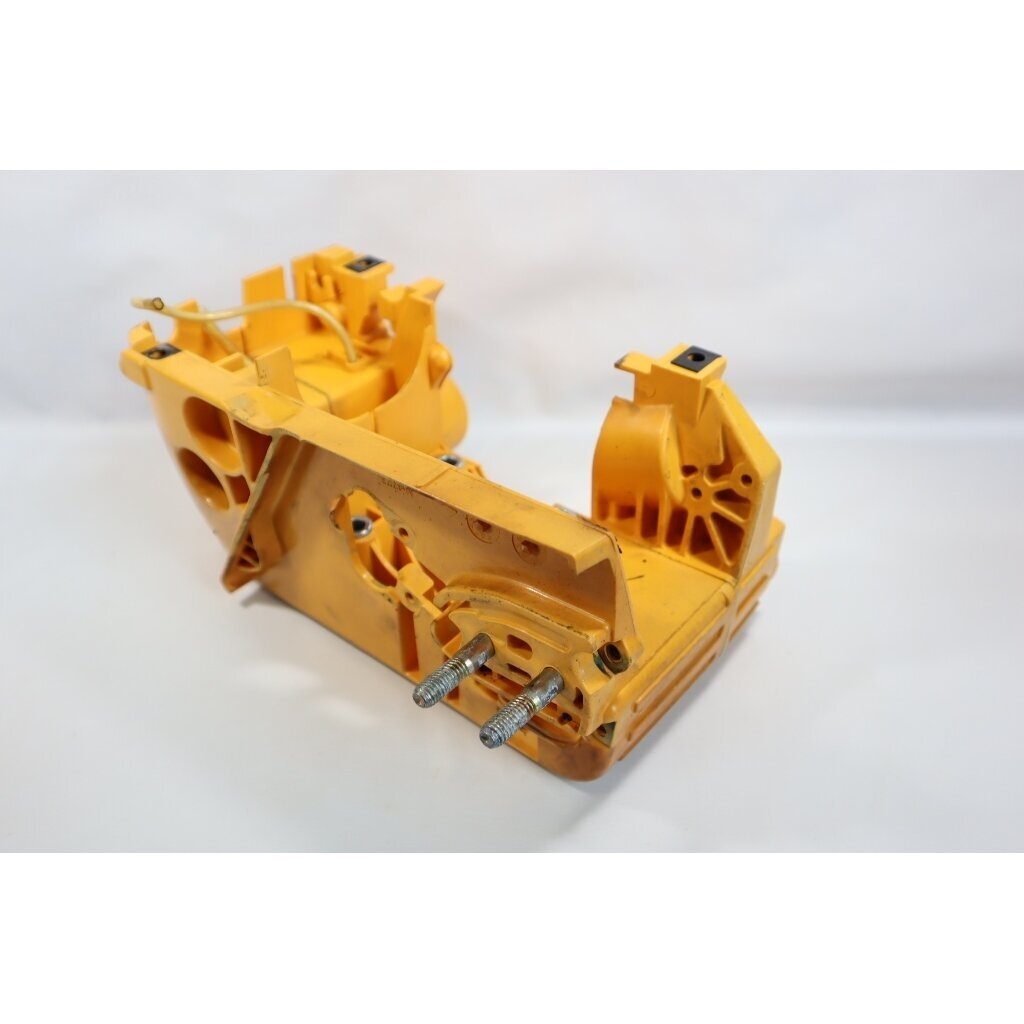 Genuine Crankcase McCULLOCH Partner 351 352 370 371 382 390 391 401 420 421 422 chainsaw 530058733 3 Genuine Crankcase McCULLOCH Partner 351 352 370 371 382 390 391 401 420 421 422 chainsaw 530058733 3
