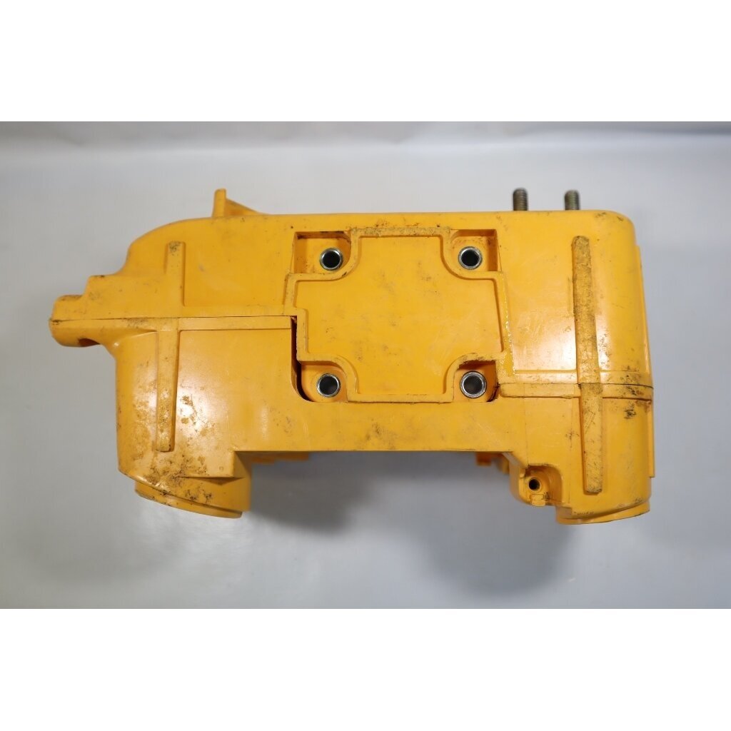 Genuine Crankcase McCULLOCH Partner 351 352 370 371 382 390 391 401 420 421 422 chainsaw 530058733 7 Genuine Crankcase McCULLOCH Partner 351 352 370 371 382 390 391 401 420 421 422 chainsaw 530058733 7