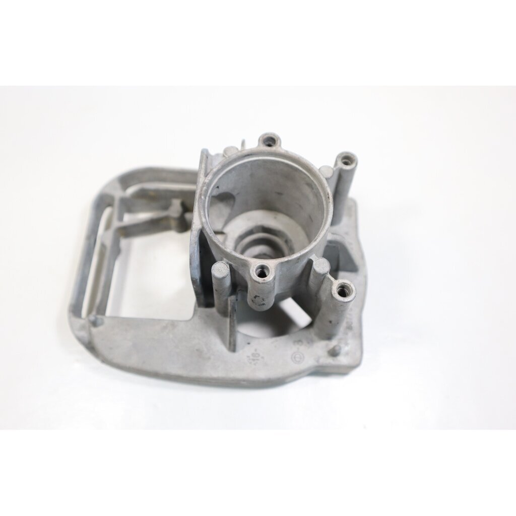 Genuine Crankcase McCULLOCH TRIMMAC Partner Colibri II Poulan trimmer 530012582 9 Genuine Crankcase McCULLOCH TRIMMAC Partner Colibri II Poulan trimmer 530012582 9
