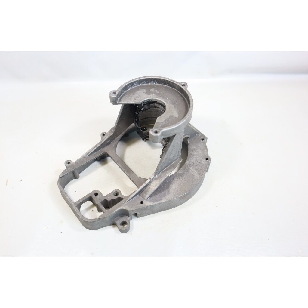 Genuine Crankcase McCULLOCH VIRGINIA MH542 MH555 Partner HG63 HG65 HG550 hedge trimmer 538242802 2