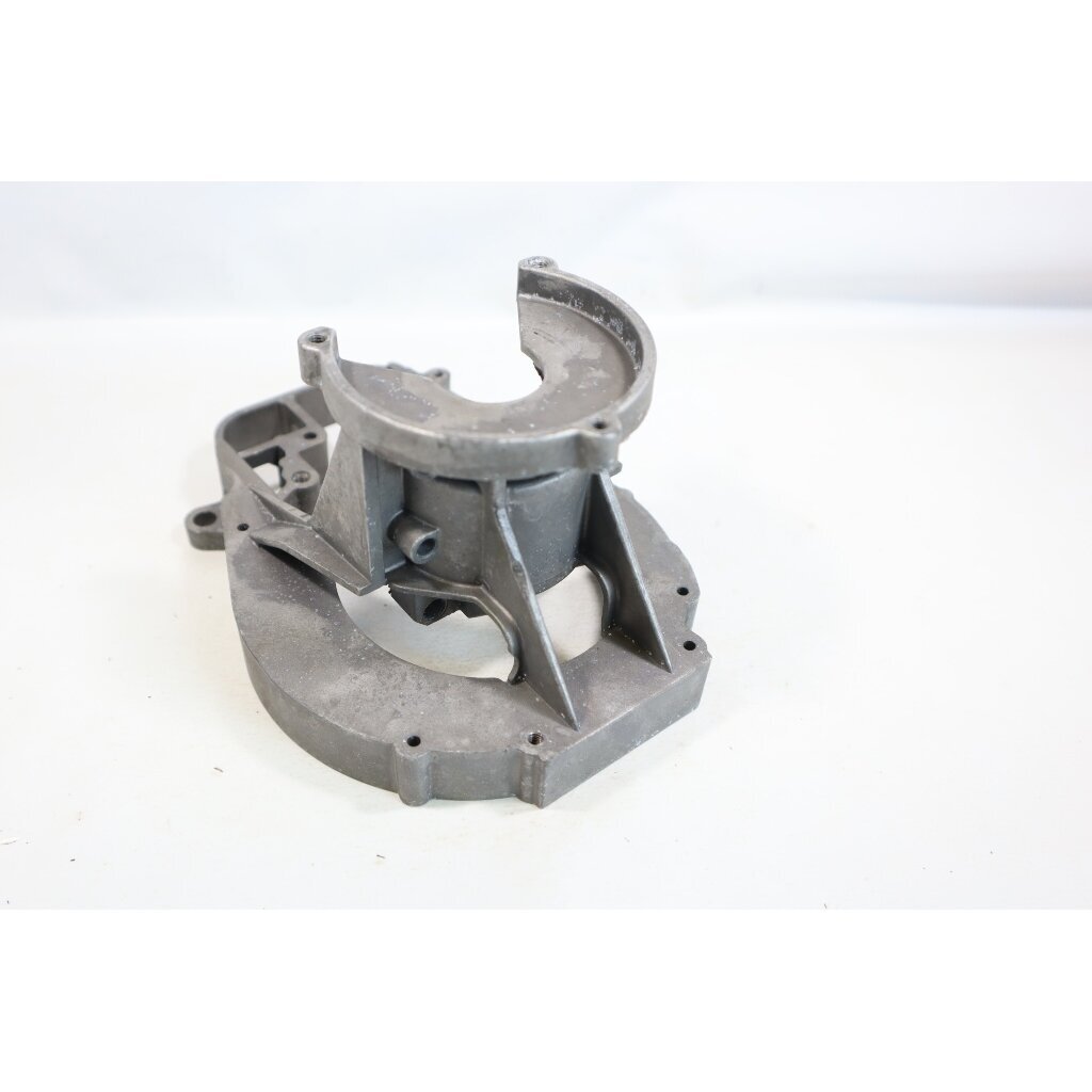 Genuine Crankcase McCULLOCH VIRGINIA MH542 MH555 Partner HG63 HG65 HG550 hedge trimmer 538242802 3 Genuine Crankcase McCULLOCH VIRGINIA MH542 MH555 Partner HG63 HG65 HG550 hedge trimmer 538242802 3