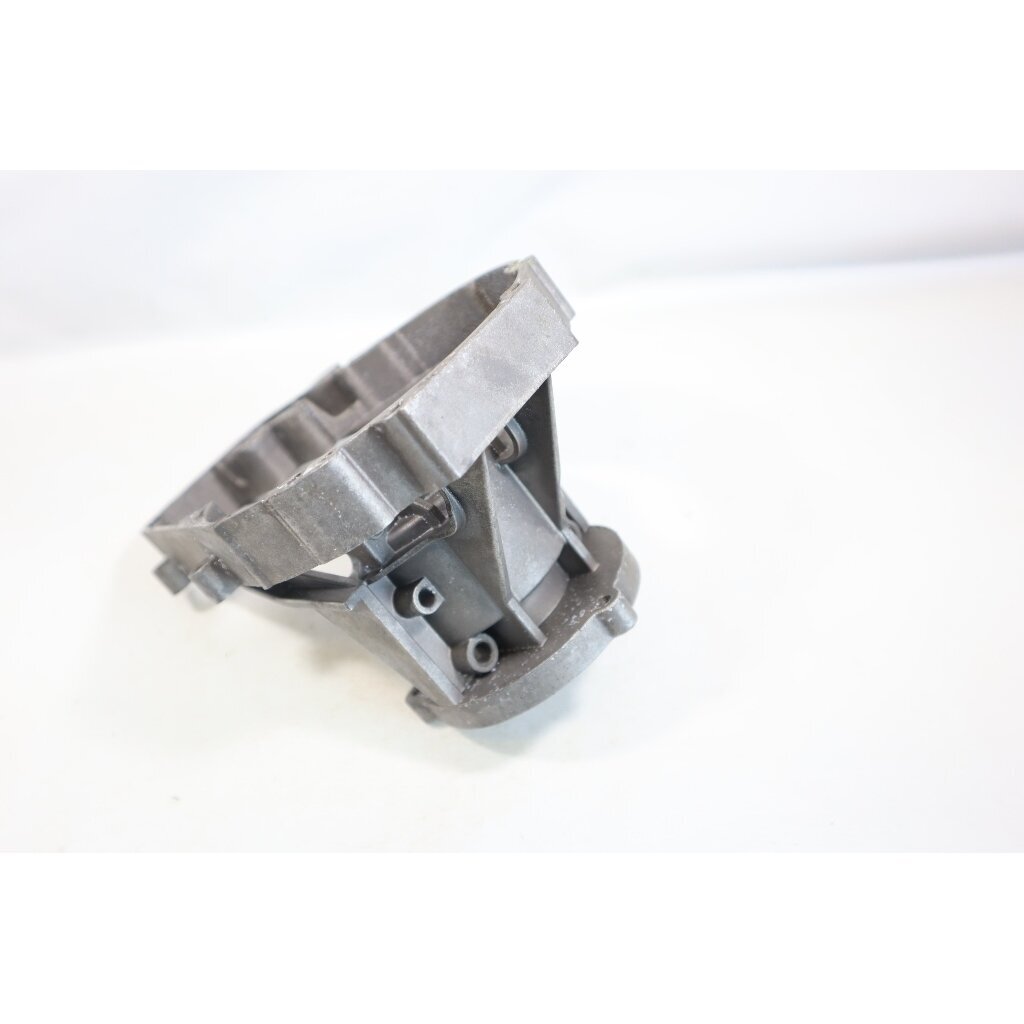 Genuine Crankcase McCULLOCH VIRGINIA MH542 MH555 Partner HG63 HG65 HG550 hedge trimmer 538242802 6 Genuine Crankcase McCULLOCH VIRGINIA MH542 MH555 Partner HG63 HG65 HG550 hedge trimmer 538242802 6