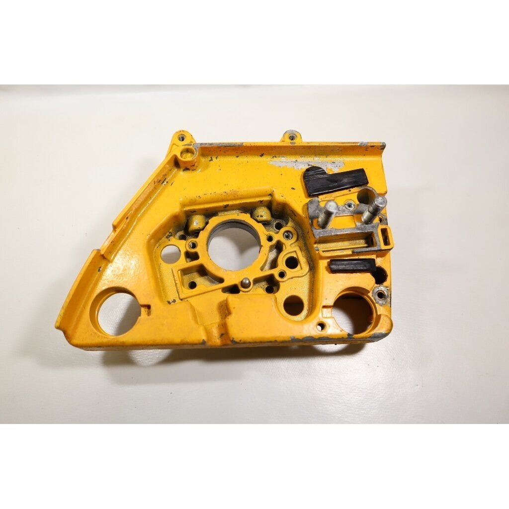 Genuine Crankcase Partner 465 495 545 chainsaw 530014748 7 Genuine Crankcase Partner 465 495 545 chainsaw 530014748 7