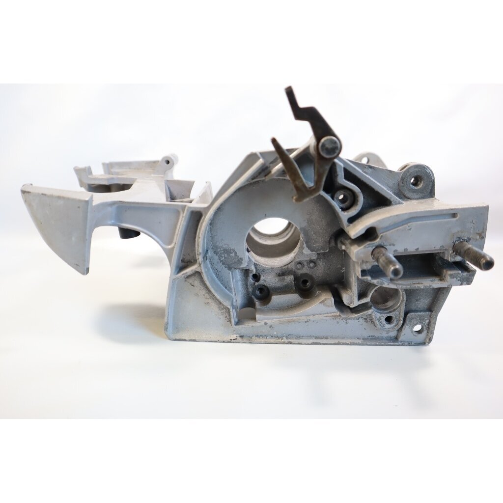 Genuine Crankcase Partner 4700 5000 5300 McCULLOCH chainsaw 538249708 6