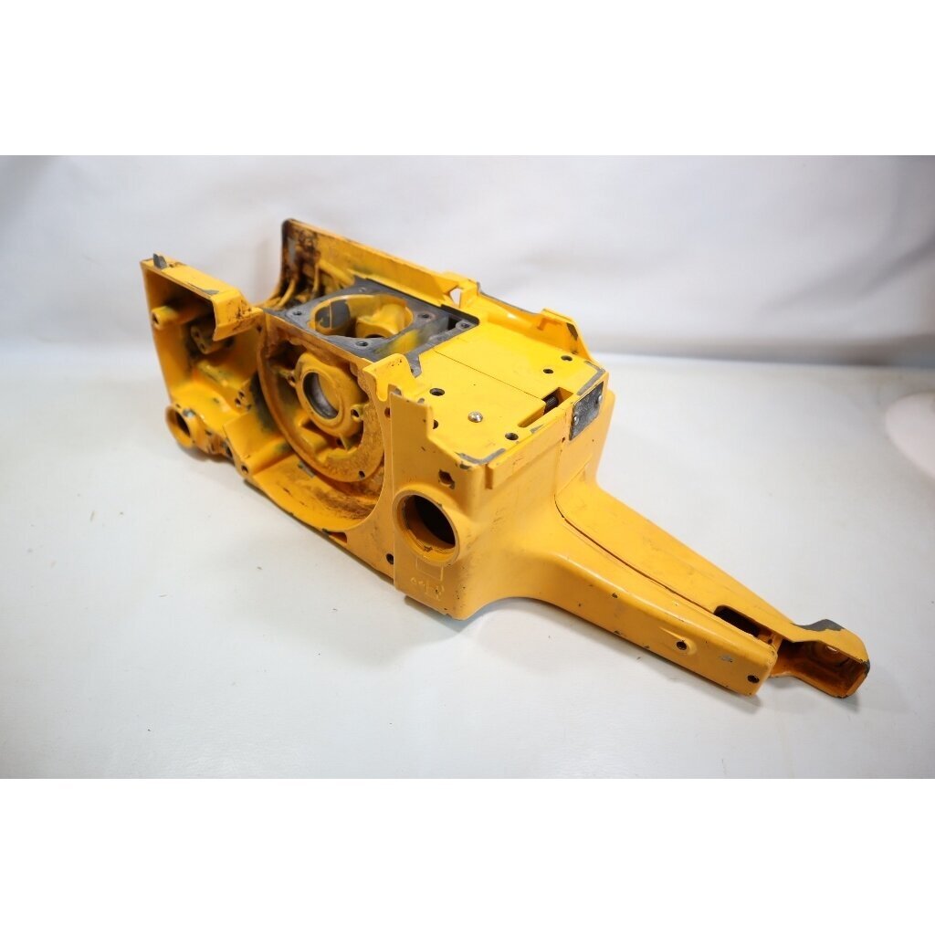Genuine Crankcase Partner 500 chainsaw 505341330 1 Genuine Crankcase Partner 500 chainsaw 505341330 1