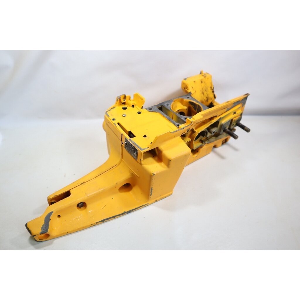 Genuine Crankcase Partner 500 chainsaw 505341330 2 Genuine Crankcase Partner 500 chainsaw 505341330 2