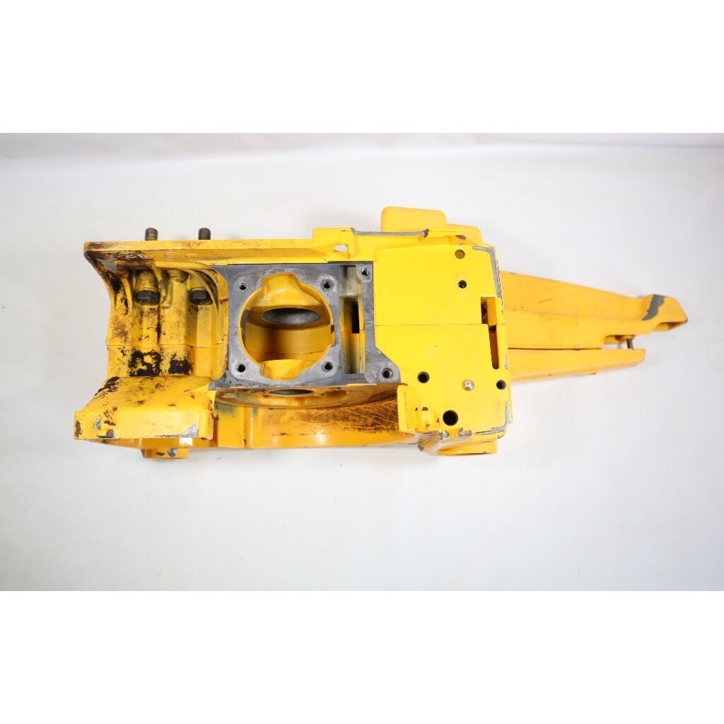 Genuine Crankcase Partner 500 chainsaw 505341330 4 Genuine Crankcase Partner 500 chainsaw 505341330 4