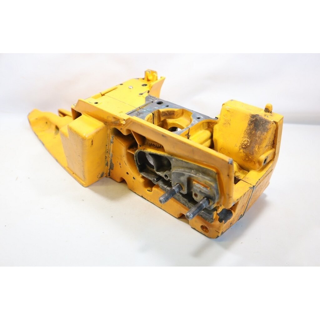 Genuine Crankcase Partner 500 chainsaw 505341330 3