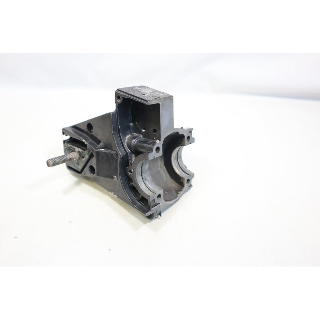 Genuine Crankcase Solo 634 chainsaw 2100525 1 Genuine Crankcase Solo 634 chainsaw 2100525 1