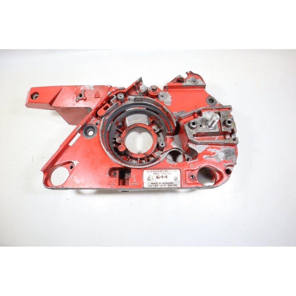 Genuine Crankcase Solo 644 651 chainsaw 21 00 622 13 Genuine Crankcase Solo 644 651 chainsaw 21 00 622 13