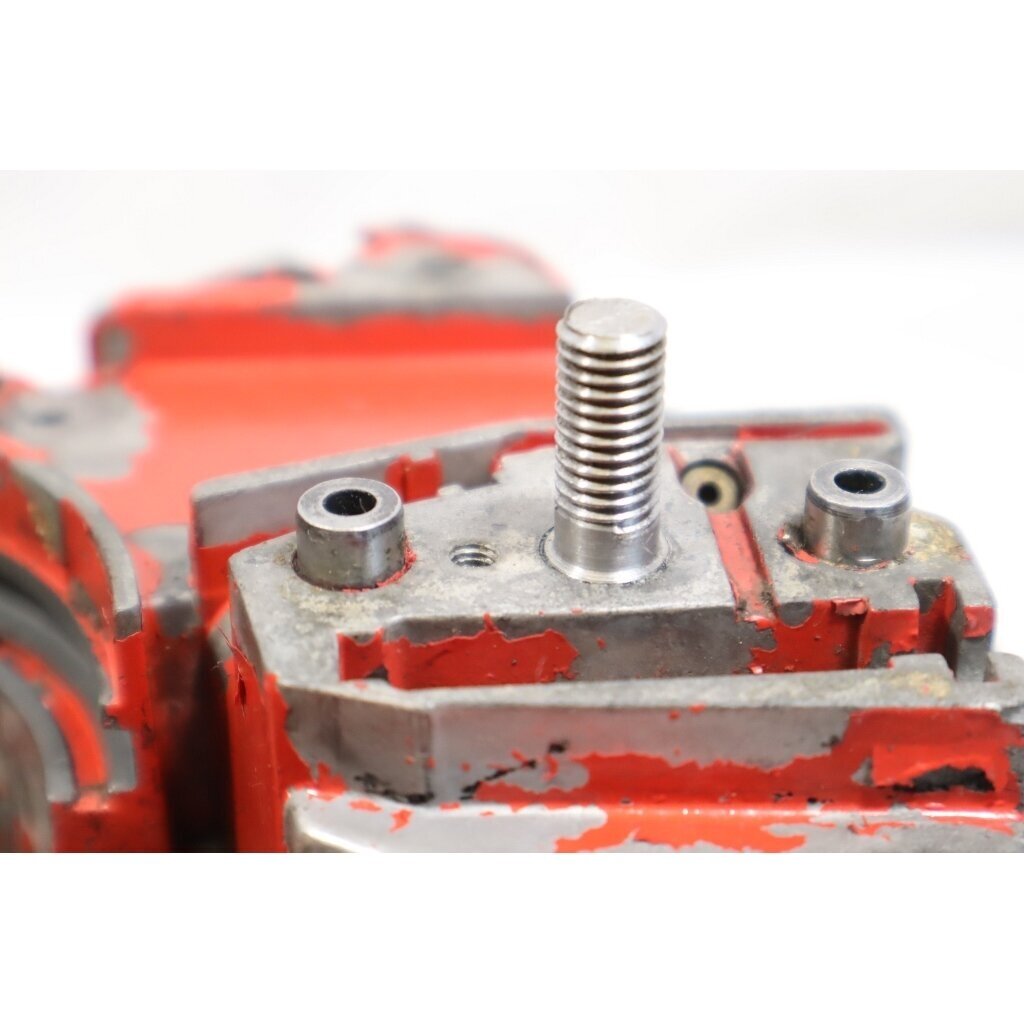 Genuine Crankcase Solo 644 651 chainsaw 21 00 622 14 Genuine Crankcase Solo 644 651 chainsaw 21 00 622 14