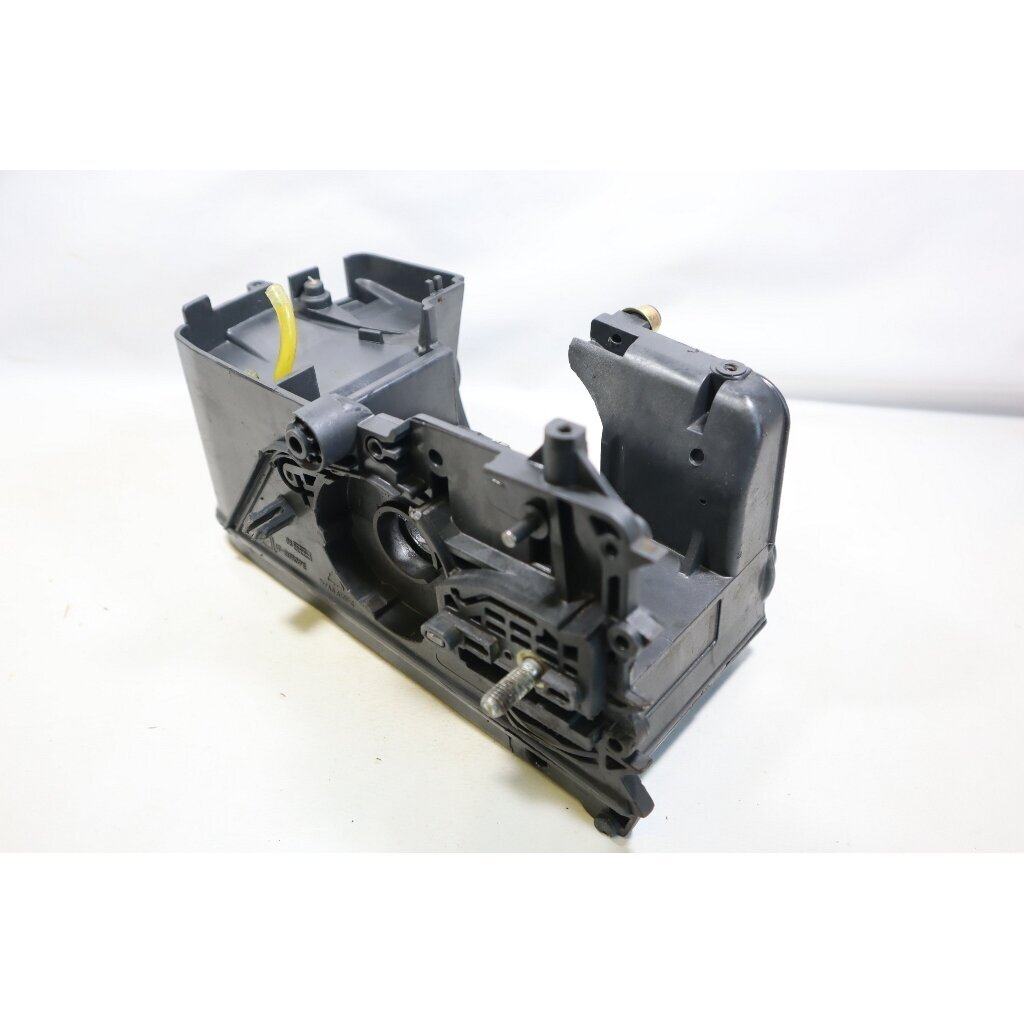 Genuine Crankcase STIGA SP340 chainsaw 8122050 3