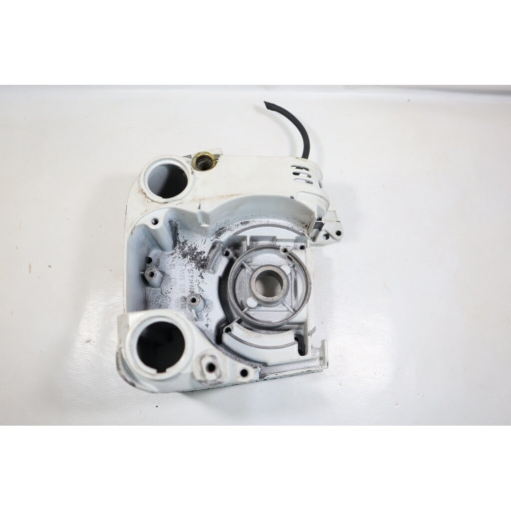 Genuine Crankcase STIHL 009 010 011 012 chainsaw 1120 020 2104 11 Genuine Crankcase STIHL 009 010 011 012 chainsaw 1120 020 2104 11
